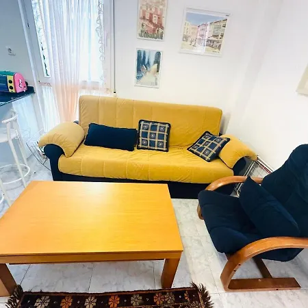 Berria And Pool Apartment *