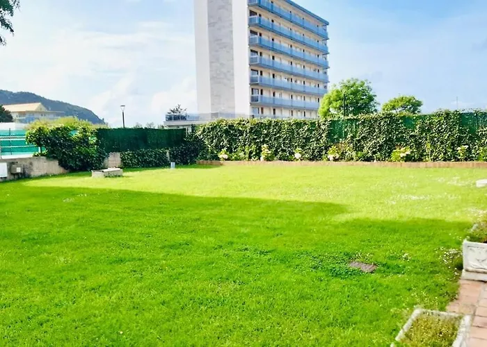 Berria And Pool * Santona