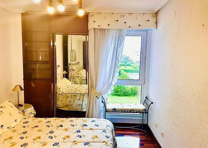 Berria And Pool * Santona