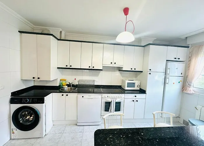 Berria And Pool Apartment