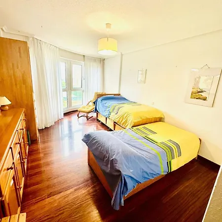 Berria And Pool شقة