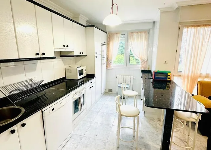 Berria And Pool * Santoña